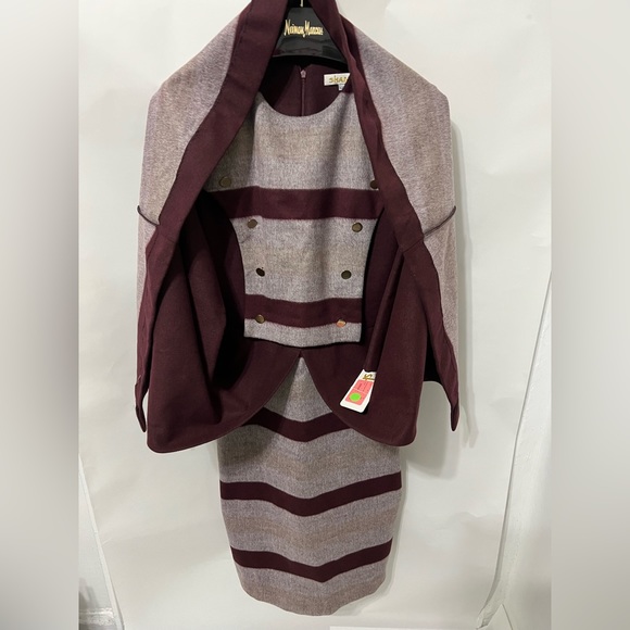 SHANIS NEW DRESS - Picture 4 of 11